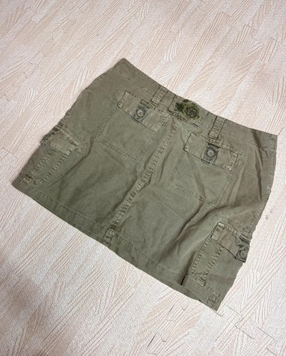 Old label new look - khaki, cargo